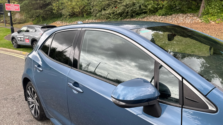 Toyota Corolla 1.8 VVT-i Hybrid Design 5dr CVT Hybrid Hatchback